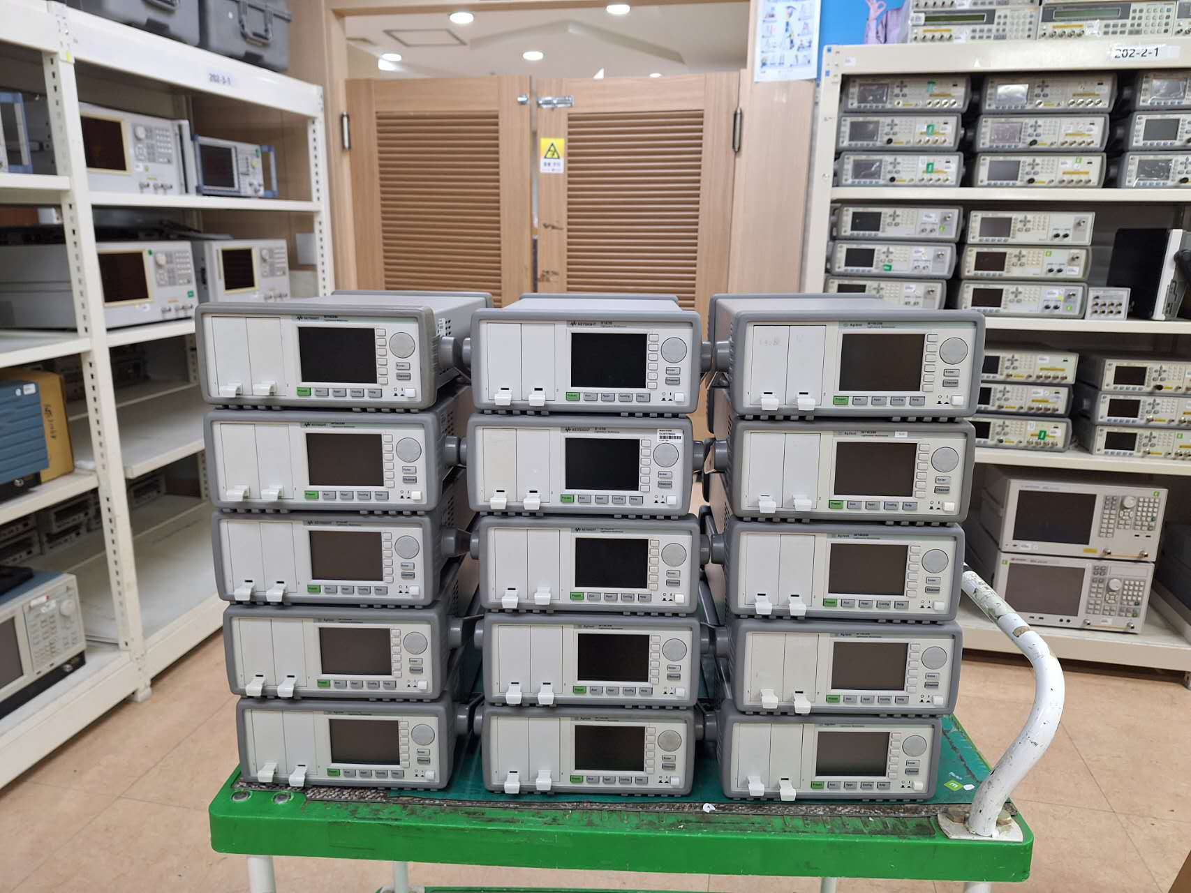 最新の企業ブログについて 16x キースイート 8163B ライトウェーブ マルチメーター