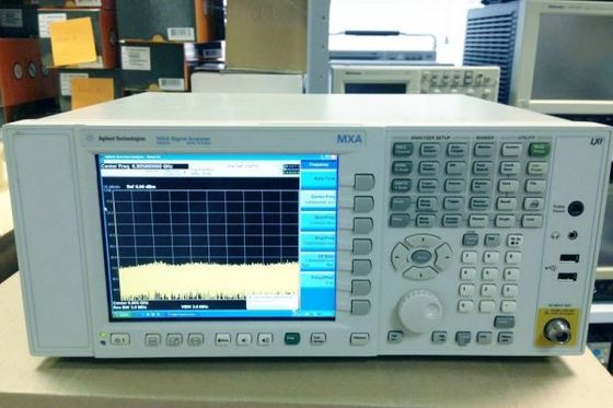 購入 携帯型MXA信号分析器 10Hzから26.5GHzの周波数範囲とリアルタイムスペクトル分析 オンライン製造
