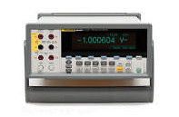 購入 Fluke 8845A 6.5桁 高精度マルチメータ DC精度0.0024% Trendplotペーパーレスレコーダー搭載 オンライン製造