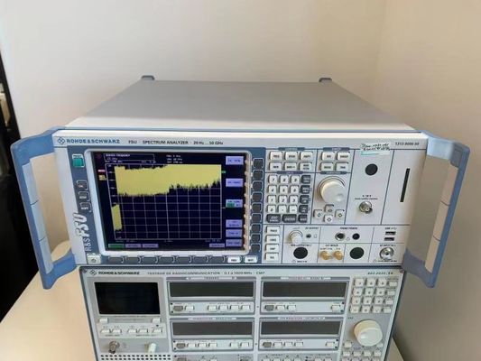 購入 ベンチトップブルートゥース RFスペクトル分析器 20 Hz から 50 GHz 前置 Rohde And Schwarz FSU50 オンライン製造