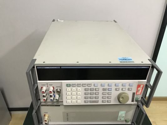 購入 Fluke 5720A ワイドバンド出力と5つの機能の校正を備えた精密多機能校正器 30 MHz AC帯域幅まで オンライン製造