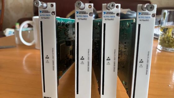 購入 データ取得 DAQ 多機能国家機器 NI PXI-7951R ヴァルテックス-5 LX30 FPGA PXI FPGA モジュール オンライン製造