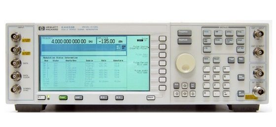 購入 Keysight E4433B ESG-Dシリーズ RF信号発生器 250 kHz - 4 GHz デジタル変調およびベンチトップ/ラックマウント設計 オンライン製造