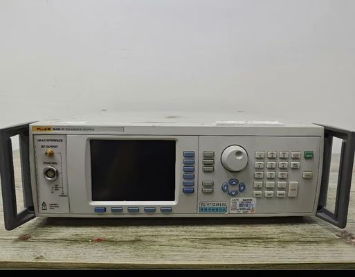 購入 Fluke 9640A シリーズ RF リファレンス ソース マルチ 製品 カリブレーター 試用済み 1mHz から 4 GHz 周波数帯 オンライン製造