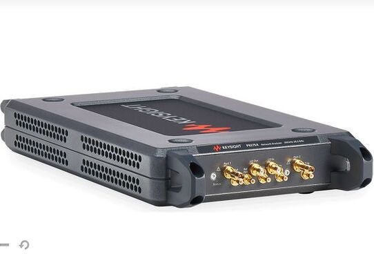 購入 中古 Keysight P9375A USB ベクトルネットワークアナライザ 2ポート 300 kHz ～ 26.5 GHz 周波数範囲 オンライン製造