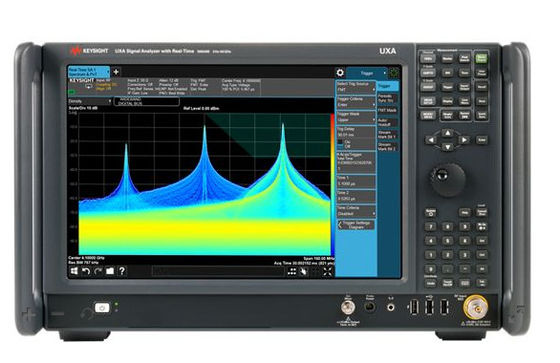 N9040B UXA信号のスペクトル検光子の多接触銀製版2Hz-50GHz