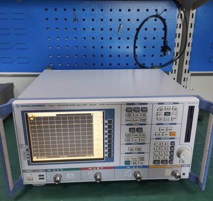 RohdeおよびSchwarz ZVB8のベクトル多目的ネットワーク・アナライザ2および4港