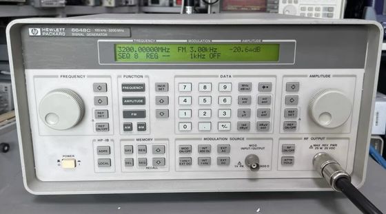 キーシートアジレント 8648C 合成信号生成器 9KHz から 3200 MHz ベンチトップ/ラックマウント
