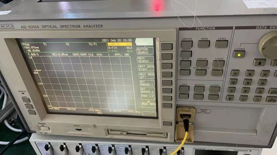 Ando AQ6315A 光スペクトル解析機 350 - 1750nm 低コストスペクトル解析機