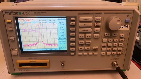 アンリツーMS2667C RFスペクトル分析機 9KHzから30GHz ベンチトッププラグイン ポータブル