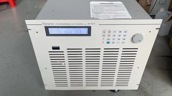 Chroma 61704 プログラム可能な交流電源 6 KVA 1 KW 3 段階