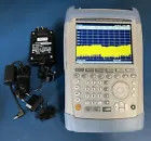 ポータブル ロード&シュワルツ FSH6 ハンドヘルドスペクトル解析機 100 Khz から 8GHz