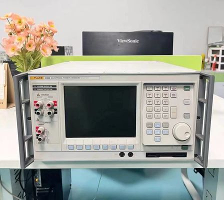 高精度 Fluke 6100A 電気電力標準 完全な作業条件で,新鮮な校正が提供することができます