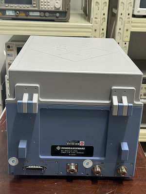 ローデ&シュワルツ CMW-Z10 ユニバーサル RF シールド ボックス